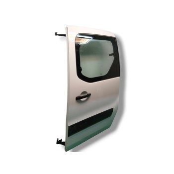 Recambio de puerta lateral corredera izquierda para peugeot partner tepee 1.6 hdi / bluehdi 75 referencia OEM IAM 9831169780  