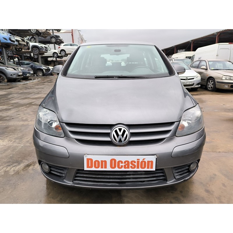 VOLKSWAGEN GOLF PLUS V (5M1, 521)