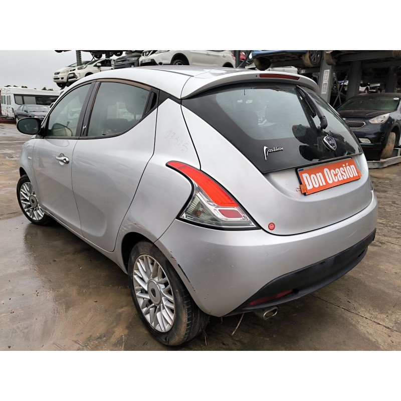 PUERTA DELANTERA DERECHA