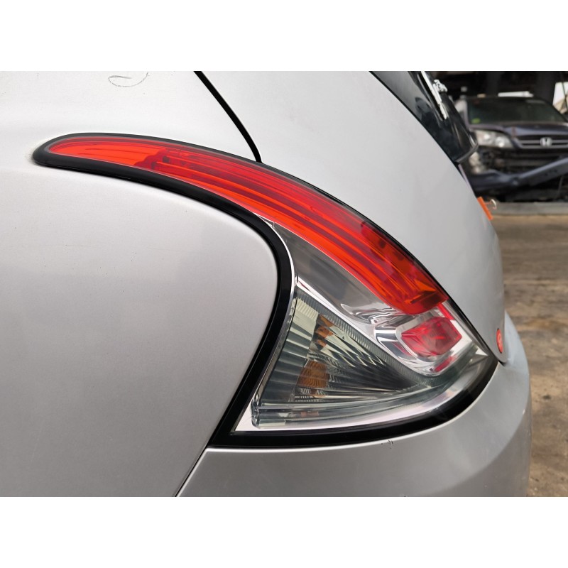 PILOTO TRASERO IZQUIERDO