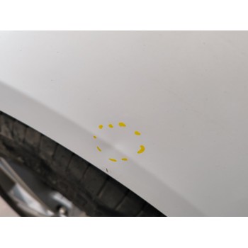 Recambio de aleta delantera izquierda para ford focus iii 1.6 tdci referencia OEM IAM 2171304  