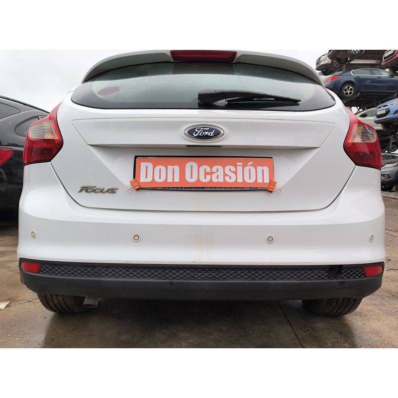 Recambio de paragolpes trasero para ford focus iii 1.6 tdci referencia OEM IAM 1852397  