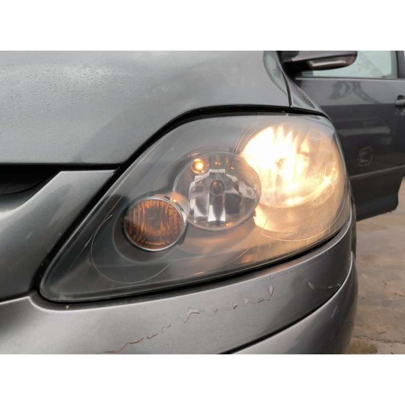 Recambio de faro izquierdo para volkswagen golf v (1k1) 1.9 tdi referencia OEM IAM 5M1941005B  