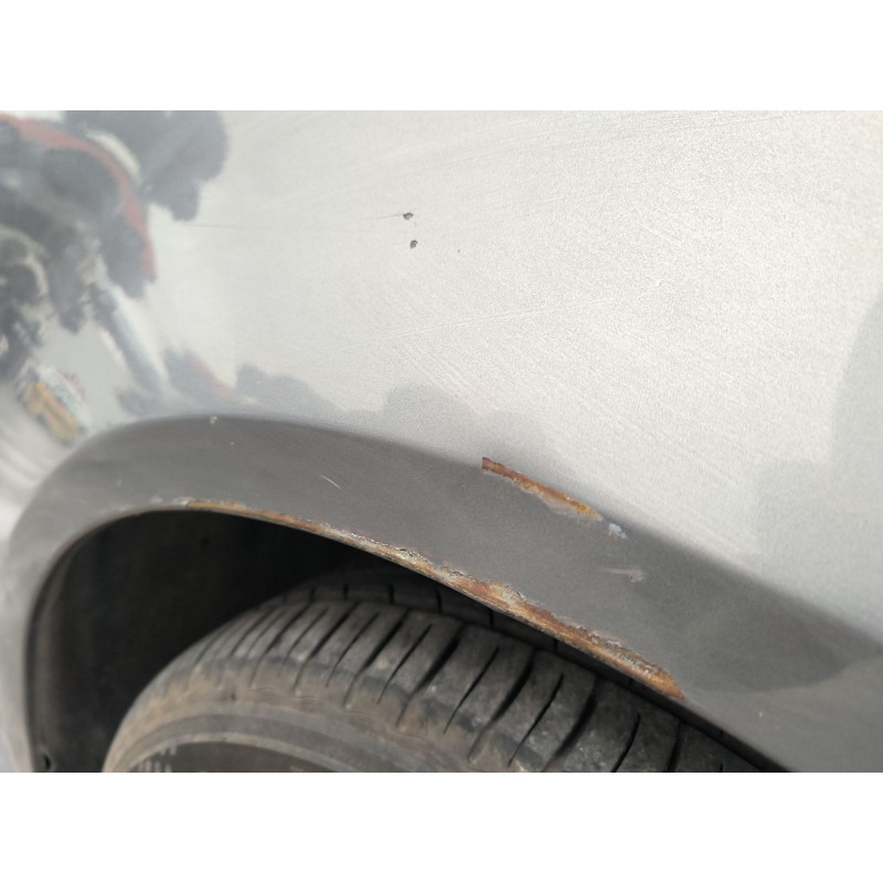 ALETA DELANTERA DERECHA