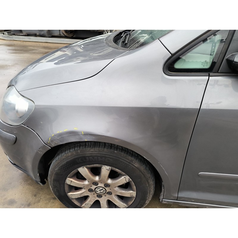 Recambio de aleta delantera izquierda para volkswagen golf v (1k1) 1.9 tdi referencia OEM IAM 5M0821021  