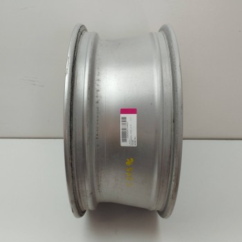 Recambio de llanta para volkswagen t-roc 1.0 tsi referencia OEM IAM 2GA601025J 7,0JX17H2 ET45 5H 5X115