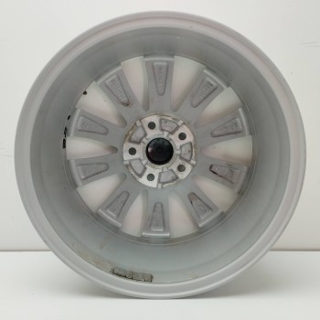 Recambio de llanta para volkswagen t-roc 1.0 tsi referencia OEM IAM 2GA601025J 7,0JX17H2 ET45 5H 5X115