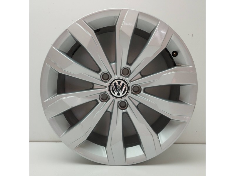 Recambio de llanta para volkswagen t-roc 1.0 tsi referencia OEM IAM 2GA601025J 7,0JX17H2 ET45 5H 5X115 Recambio de llanta para volkswagen t-roc 1.0 tsi referencia OEM IAM 2GA601025J 7,0JX17H2 ET45 5H 5X115