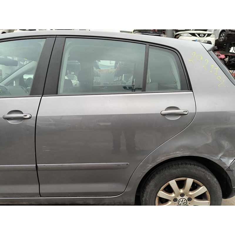 Recambio de puerta trasera izquierda para volkswagen golf v (1k1) 1.9 tdi referencia OEM IAM 5M0833105B 5M0833301M 