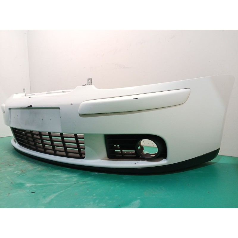 PARAGOLPES DELANTERO