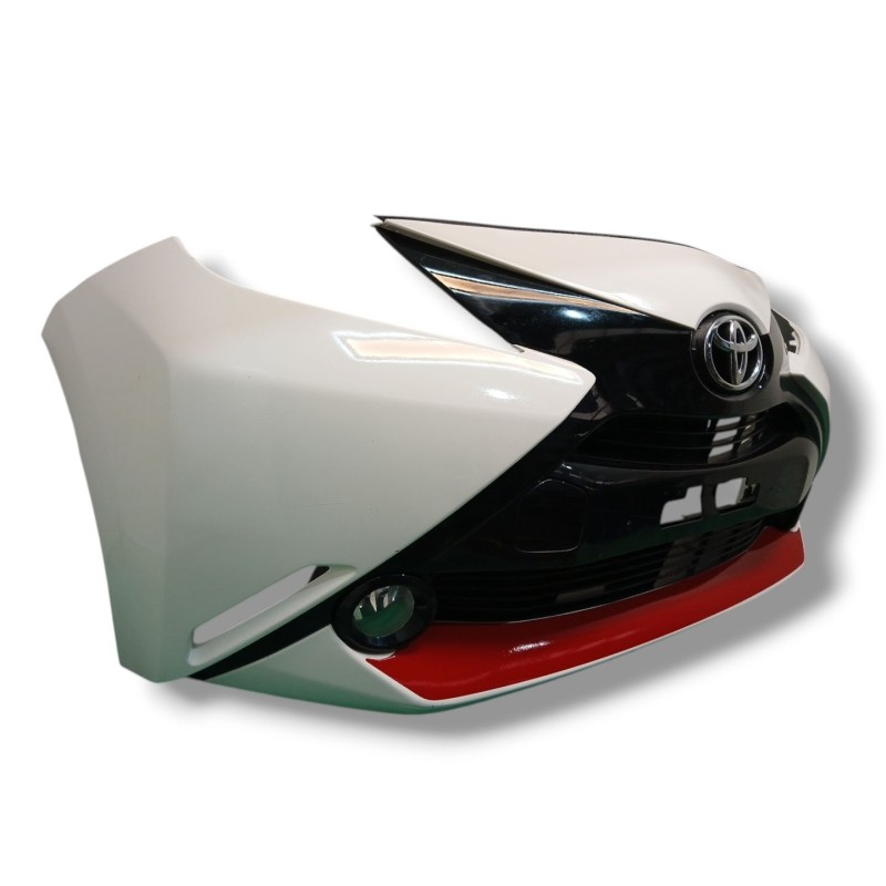 PARAGOLPES DELANTERO