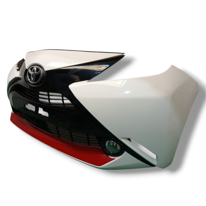 PARAGOLPES DELANTERO