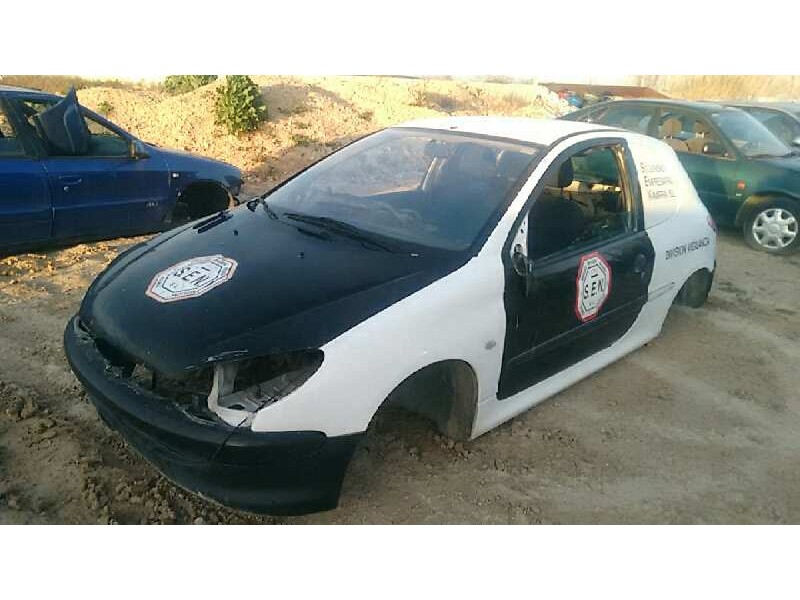 PEUGEOT 206 BERLINA