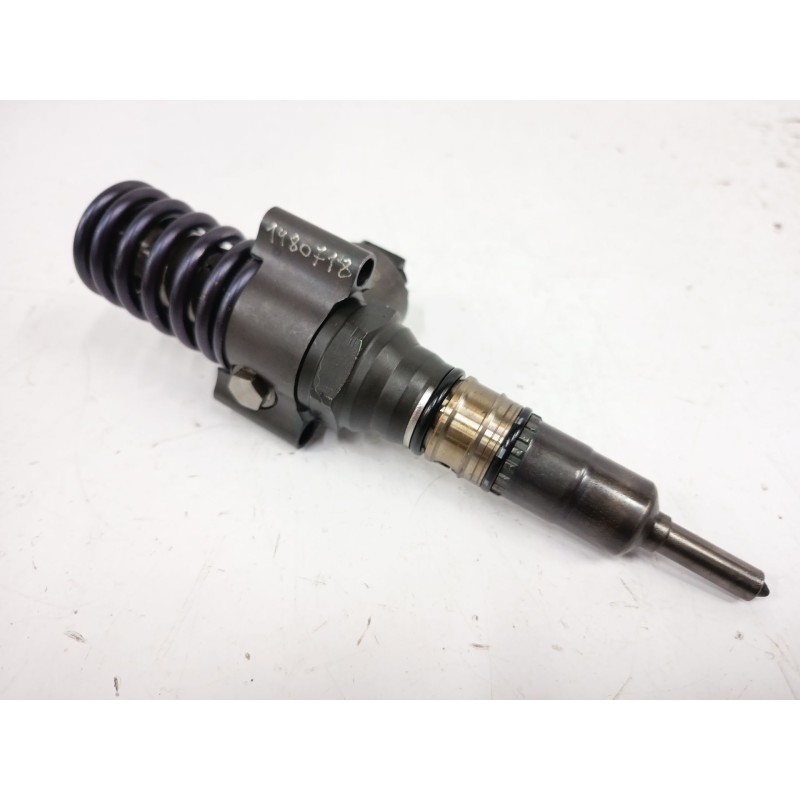 Recambio de inyector para audi a4 b7 (8ec) 2.0 tdi referencia OEM IAM 03G130073G  