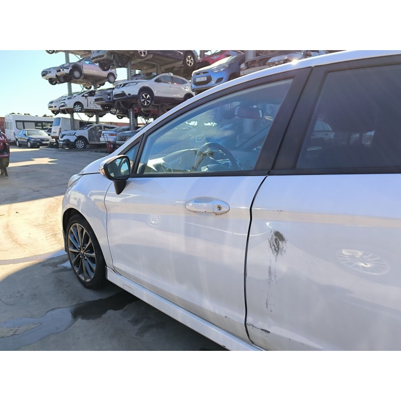 PUERTA DELANTERA IZQUIERDA