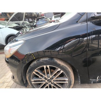 Recambio de aleta delantera izquierda para kia rio iv (yb, sc, fb) 1.25 referencia OEM IAM 66311H8000  