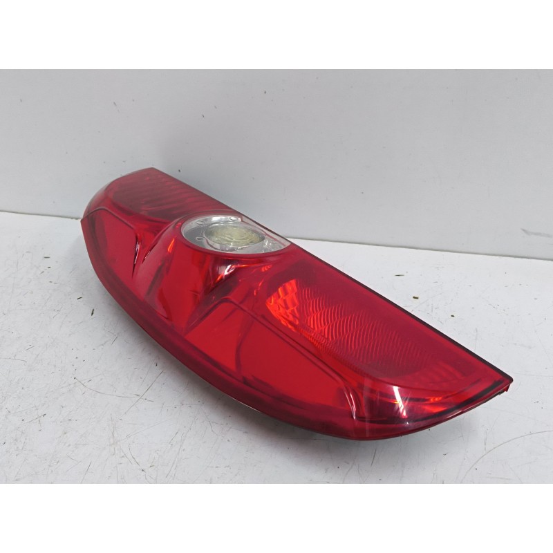 PILOTO TRASERO DERECHO