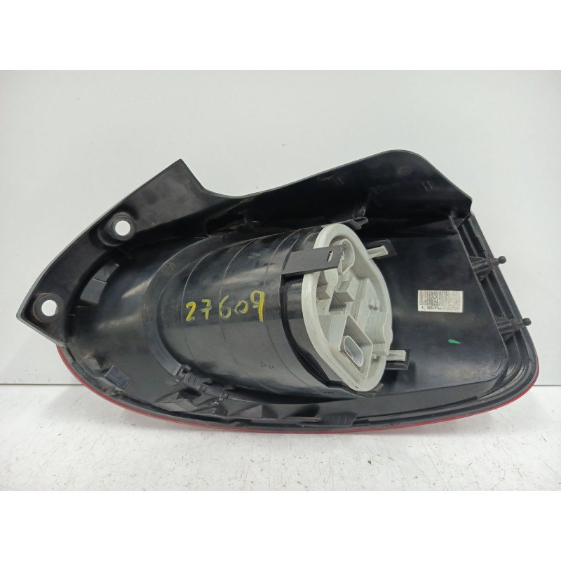 PILOTO TRASERO IZQUIERDO