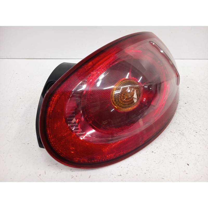 Recambio de piloto trasero derecho para fiat bravo ii (198_) 1.4 t-jet (198axg1b) referencia OEM IAM 51757542  