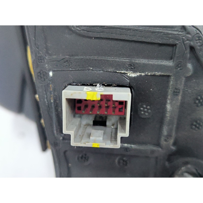 RETROVISOR IZQUIERDO