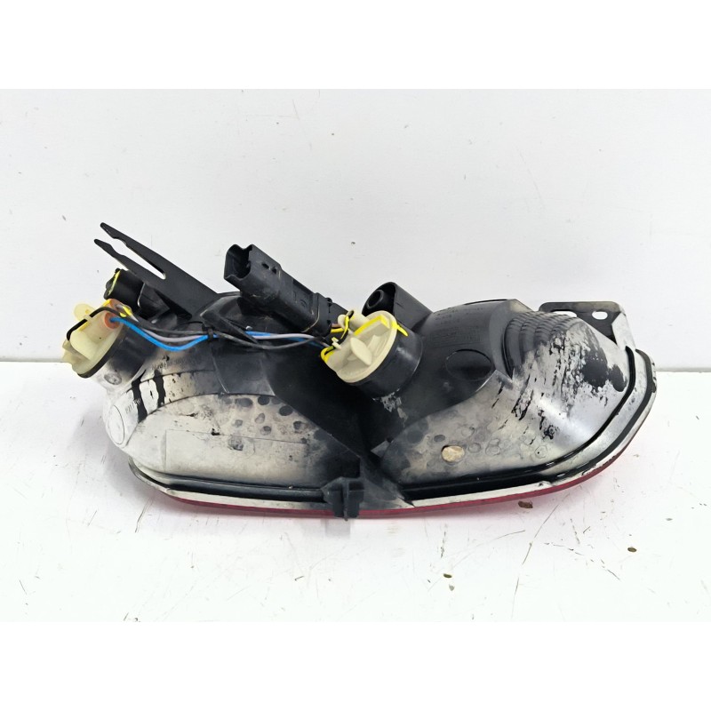 PILOTO TRASERO DERECHO PARAGOLPES