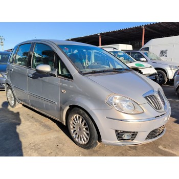 lancia musa (350_) del año 2010