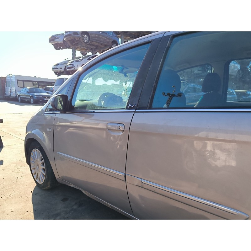 PUERTA DELANTERA IZQUIERDA