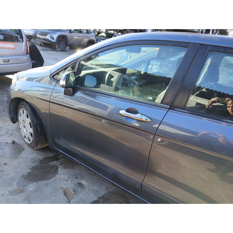 PUERTA DELANTERA IZQUIERDA