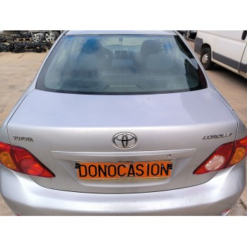 Recambio de tapa maletero para toyota corolla sedán (_e15_) 1.6 dual vvti (zre141, zre151) referencia OEM IAM 6440112B30  