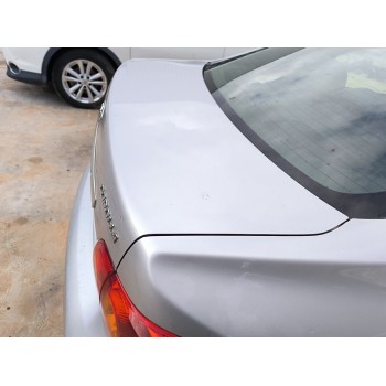 Recambio de tapa maletero para toyota corolla sedán (_e15_) 1.6 dual vvti (zre141, zre151) referencia OEM IAM 6440112B30  