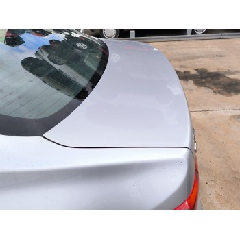 Recambio de tapa maletero para toyota corolla sedán (_e15_) 1.6 dual vvti (zre141, zre151) referencia OEM IAM 6440112B30  