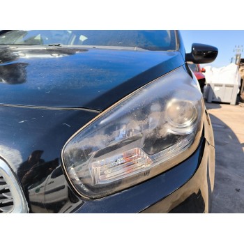 Recambio de faro izquierdo para kia carens iv 1.7 crdi referencia OEM IAM   