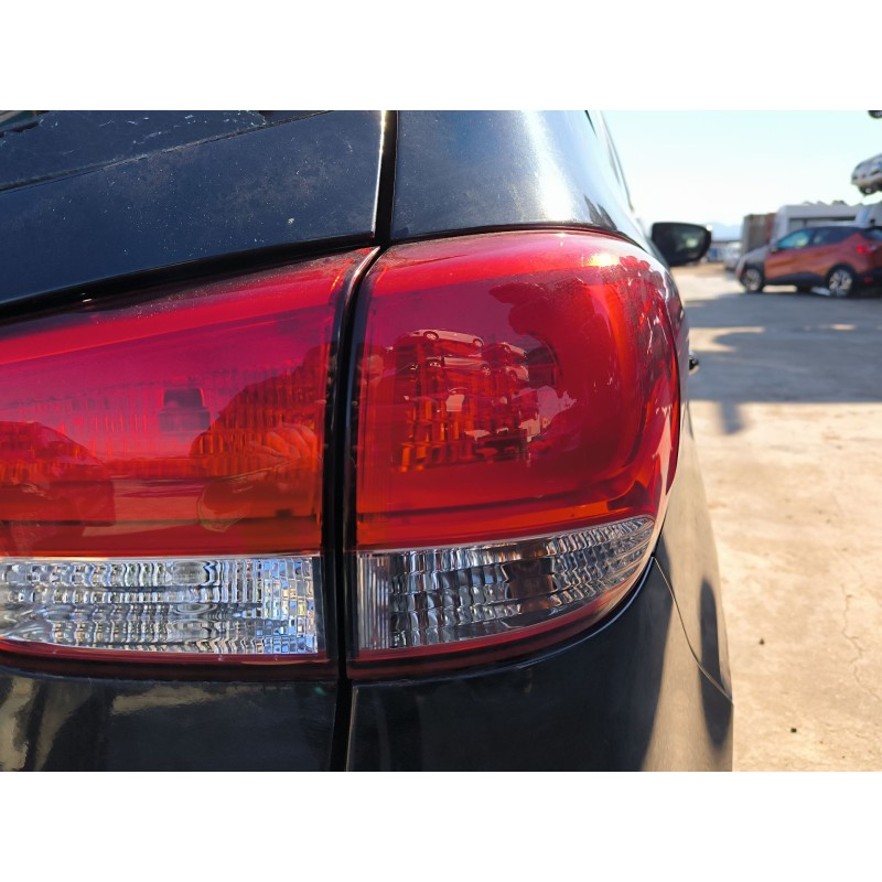 Recambio de piloto trasero derecho para kia carens iv 1.7 crdi referencia OEM IAM   