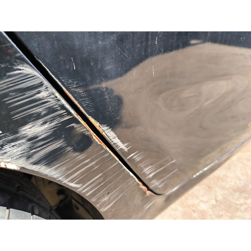 PUERTA TRASERA DERECHA