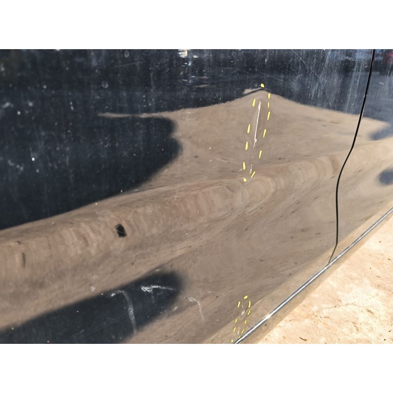 PUERTA TRASERA DERECHA