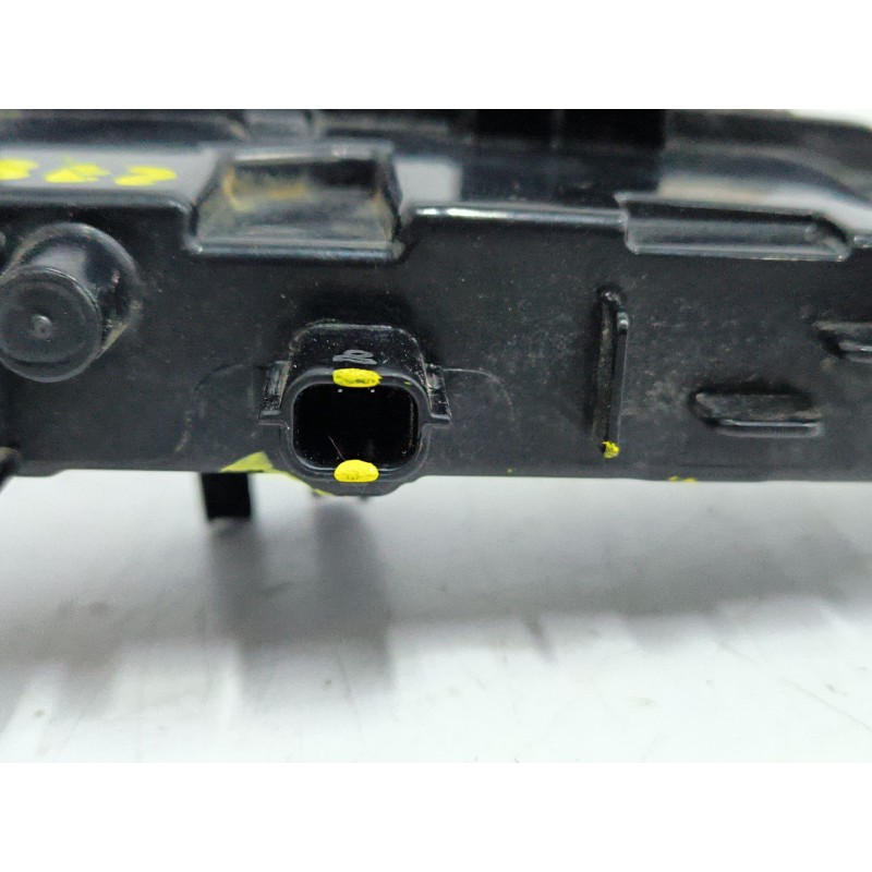 PILOTO DELANTERO IZQUIERDO 89208551