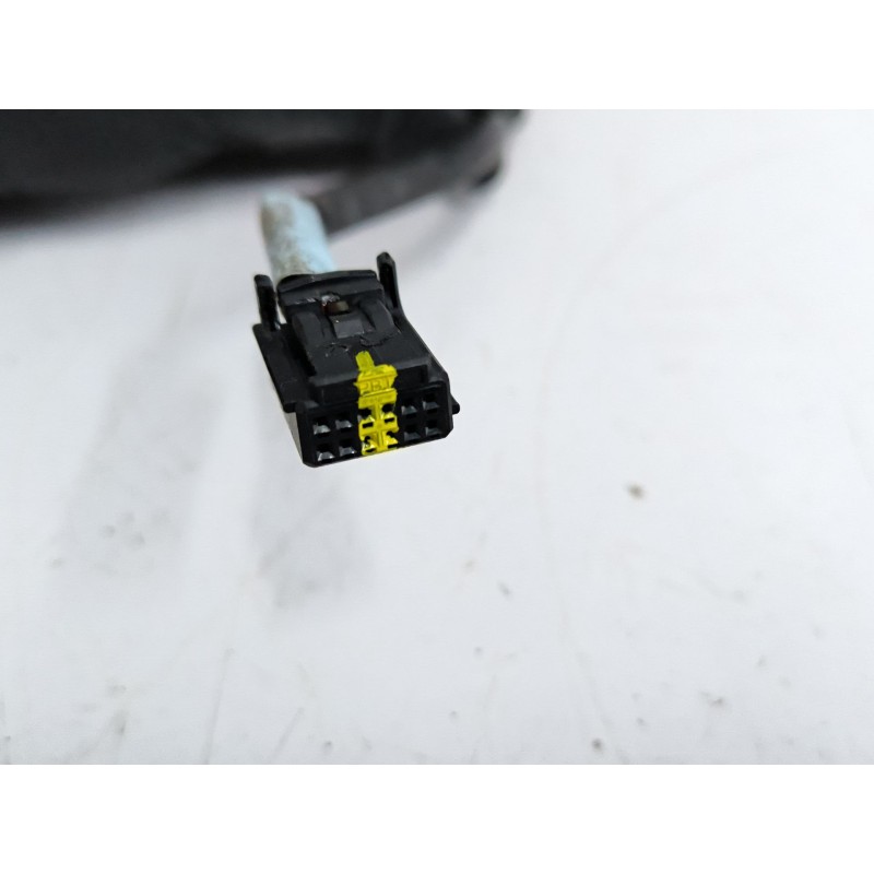 RETROVISOR IZQUIERDO