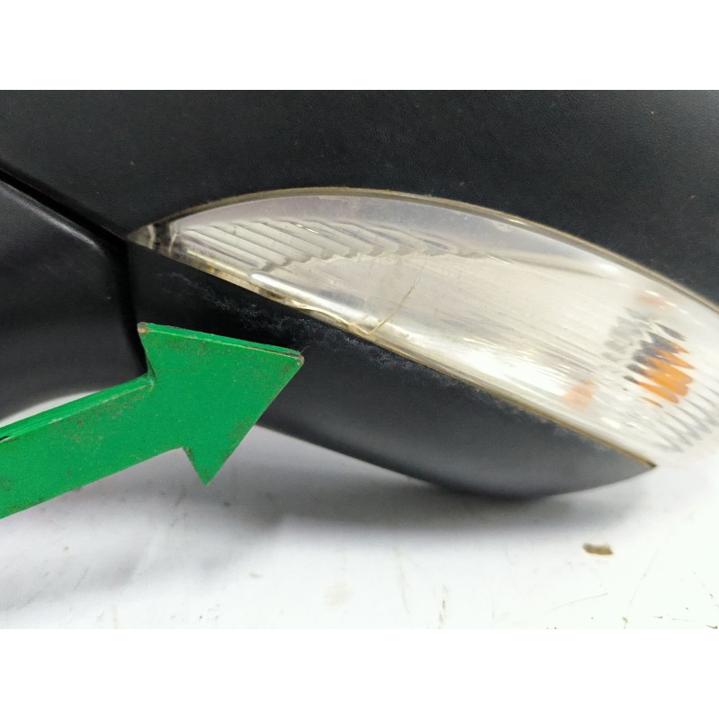 RETROVISOR IZQUIERDO