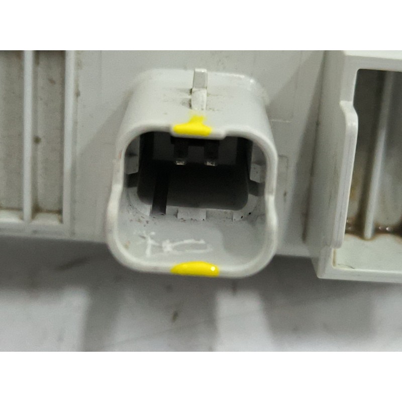 PILOTO DELANTERO DERECHO 89250361