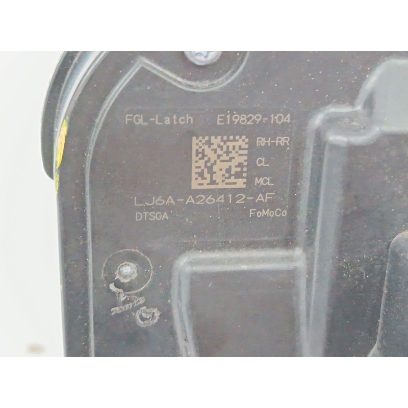 CERRADURA PUERTA TRASERA DERECHA