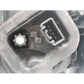 Recambio de piloto trasero derecho para ford c-max ii (dxa/cb7, dxa/ceu) 1.6 ti referencia OEM IAM 084311997R  