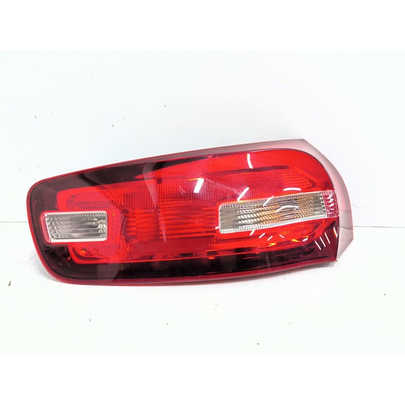 Recambio de piloto trasero derecho para citroën c4 picasso ii 1.6 hdi / bluehdi 115 referencia OEM IAM 9676120680  