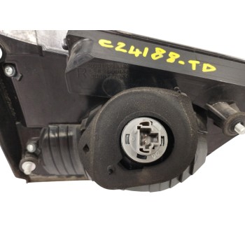 Recambio de piloto trasero derecho interior para mitsubishi outlander (cw0) 2.2 di-d cat referencia OEM IAM 8331A006  