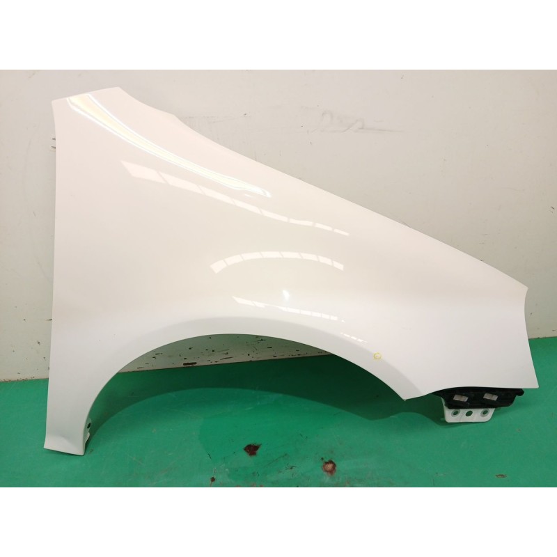 Recambio de aleta delantera derecha para volkswagen golf v (1k1) 1.9 tdi referencia OEM IAM 1K6880682A  