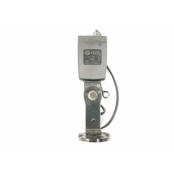 Recambio de enganche cinturon derecho para audi a1 (8x) 1.6 tdi referencia OEM IAM 8X0857739C TRASERO 