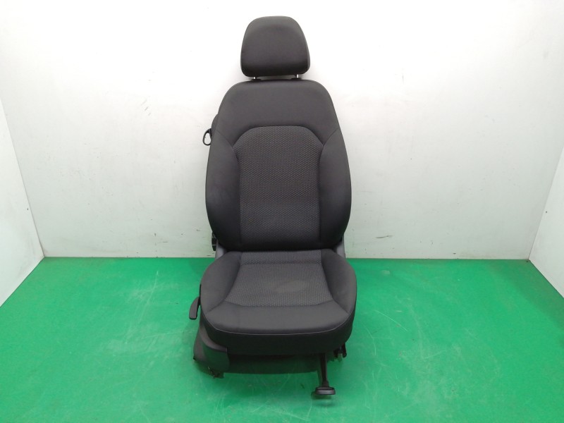 Recambio de asiento delantero derecho para audi a1 (8x) 1.6 tdi referencia OEM IAM   