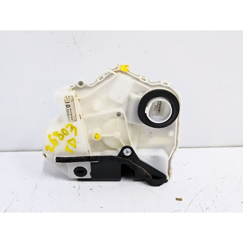 CERRADURA PUERTA TRASERA DERECHA