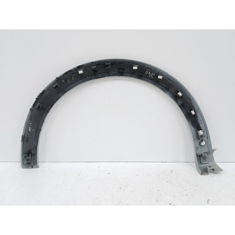 ALETIN DELANTERO DERECHO