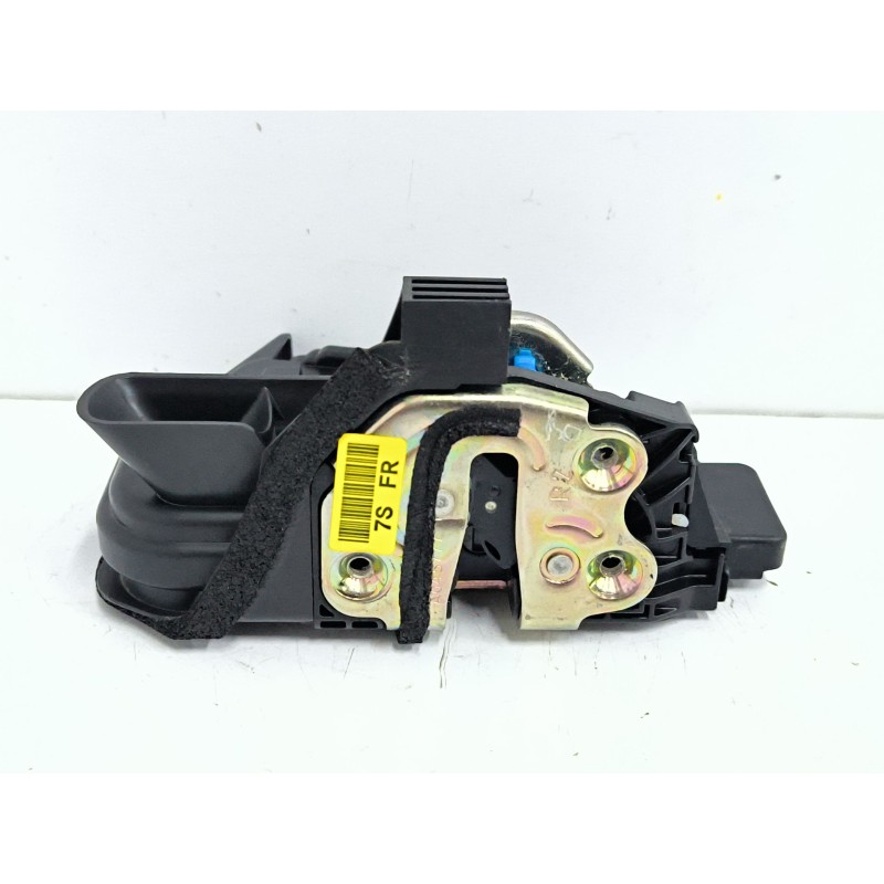 Recambio de cerradura puerta delantera derecha para kia rio iv (yb, sc, fb) 1.0 t-gdi 120 eco-dynamics+ referencia OEM IAM 81320