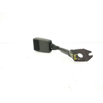 Recambio de enganche cinturon izquierdo para opel astra twin top 1.6 16v referencia OEM IAM 13189098 TRASERO 